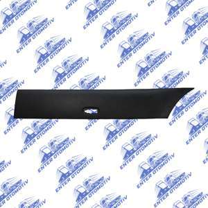 01431 Mercedes Benz Sprinter Rear Fender Front Molding Trim - LH A9106905700