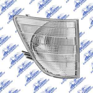 01525 Mercedes Benz Sprinter Turn Signal Lamp (White) - RH A9018200221