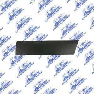 01751 Mercedes Benz Sprinter Front Door Molding Trim - RH A90669005009B51