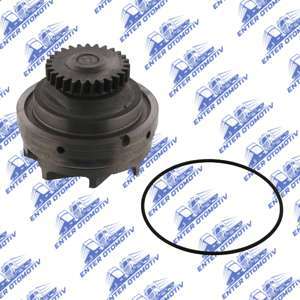 02017 Renault Kerax Water Pump 5010330029