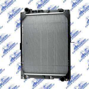 02352 Mercedes Benz 3031 Series Engine Cooling Radiator 6525016601