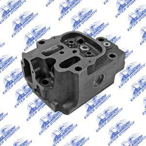 02449 Mercedes Benz 3031 Series Cylinder Head 4020100320