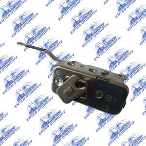 02681 Mercedes Benz 2521 Series Door Lock - LH 3817230201