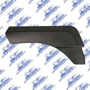 02821 MAN 19 Series Front Fender Extension - RH 81612105364