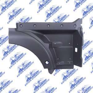 03006 MAN TGA Series Footstep Housing - RH 81615100402