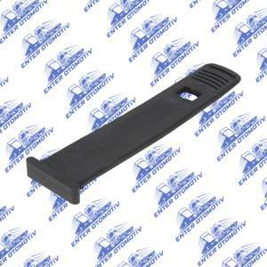 03034 MAN TGA Series Mudguard Strap 81664400192