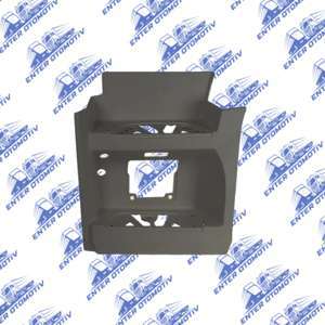 00031 Mercedes Benz Actros Footstep Housing - LH A9606661703