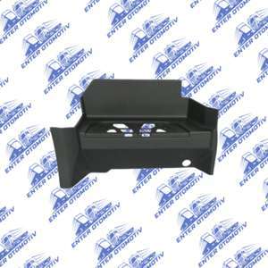 00050 Mercedes Benz Arocs Footstep Housing - RH A9616666701