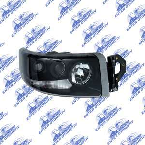 00637 Renault Premium Headlight - RH 5010578478